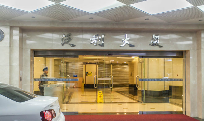 大厦正门